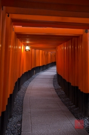 Japan 2012 - Kyoto - Fushimi Inari Taisha - Archway