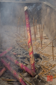 Xian 2013 - Giant Wild Goose Pagoda - Incense Stick