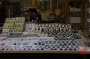 Japan 2012 - Kyoto - Temple accessoires shop - Prayer beads