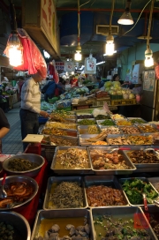 Taiwan 2012 - Taipei - Beitou - Markt - Delikatessen