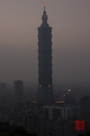Taiwan 2012 - Taipei - Elephant Mountain - Taipeh 101 Evening