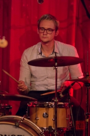 MUZclub - 2013 - Bear Mountain Picnic Massacre - Philipp Schaerdel I