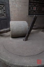 Shanxi 2013 - Qiao Family Courtyard - Grindstone