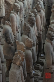 Xian 2013 - Terracotta Army - Soldiers in Line