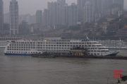 Chongqing 2013 - Cruise ship