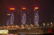Chongqing 2013 - Harbour - Apartment Tower Ship LED