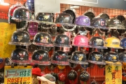 Taiwan 2013 - St. Raohe Night Market - Basecaps