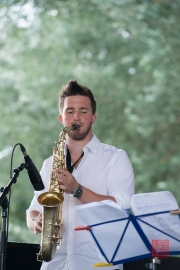 Brueckenfestival 2014 - Flying Penguin - Oliver Marec I