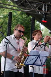 Brueckenfestival 2014 - Flying Penguin - Julius Ruffing I